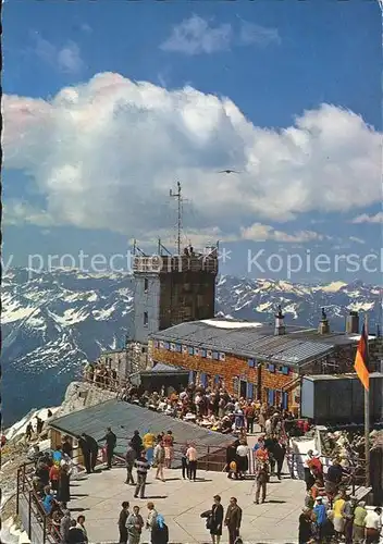 Zugspitze Muenchener Haus Aussichtsterrasse Zugspitzbahn Kat. Garmisch Partenkirchen