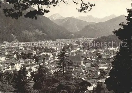 Mittenwald Karwendel Tirol Gesamtansicht gegen Sueden Kat. Schwaz
