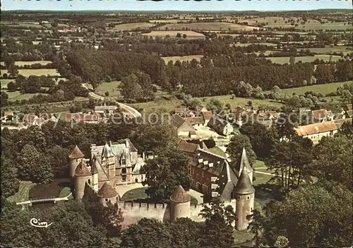 Ainay le Vieil Chateau vue aerienne Kat. Ainay le Vieil