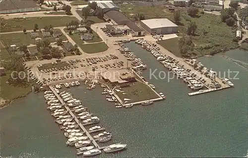 Sturgeon Bay Baudhuin Yacht Harbour Aerial view Kat. Sturgeon Bay