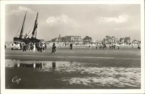 Le Touquet Paris Plage Plage vers le Carlton Hotel Kat. Le Touquet Paris Plage