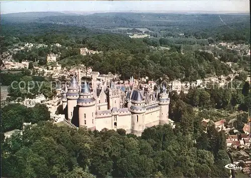 Pierrefonds Oise Le Chateau View aerienne Kat. Pierrefonds