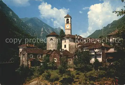 Lavertezzo Ortsansicht mit Kirche Kat. Lavertezzo