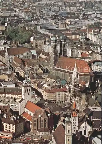Muenchen Fliegeraufnahme mit Peterskirche Frauenkirche Rathaus Heiliggeistkirche Kat. Muenchen