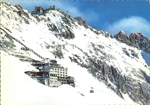 Zugspitze Hotel Schneefernerhaus Suedflanke Ostgipfel Zugspitz Gipfelbahn  Kat. Garmisch Partenkirchen