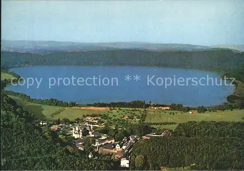 Maria Laach Glees Abtei Kloster See Fliegeraufnahme / Glees /Ahrweiler LKR