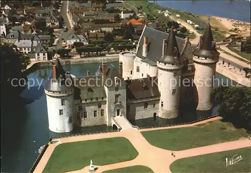 Sully sur Loire Fliegeraufnahme Chateau Kat. Sully sur Loire