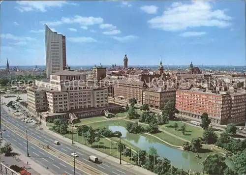 Leipzig Stadtbild mit Oper Hochhaus Karl Marx Universitaet Messestadt Kat. Leipzig