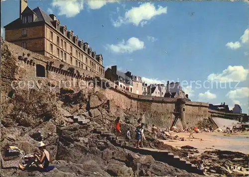 Saint Malo Ille et Vilaine Bretagne Les remparts la plage de Bonsecours Kat. Saint Malo