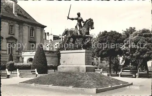 Reims Champagne Ardenne Statue de Jeanne d`Arc Kat. Reims