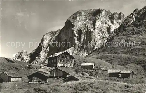 Grosse Scheidegg ob Grindelwald mit Engelhoerner und Wellhorn Kat. Scheidegg Grosse