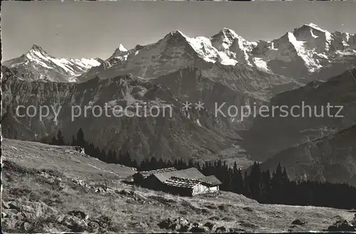 Beatenberg Alp Burgfeld mit Schreckhorn Finsteraarhorn Eiger Moench Jungfrau Kat. Beatenberg