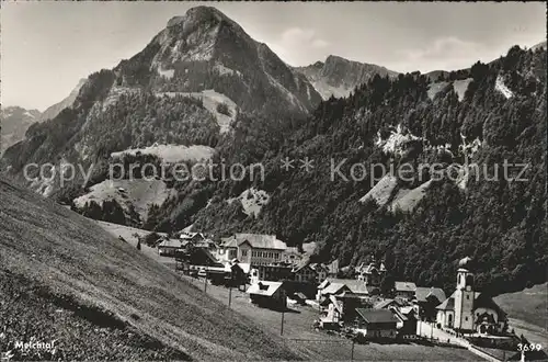 Melchtal Ortsansicht mit Kirche Alpen Kat. Melchtal