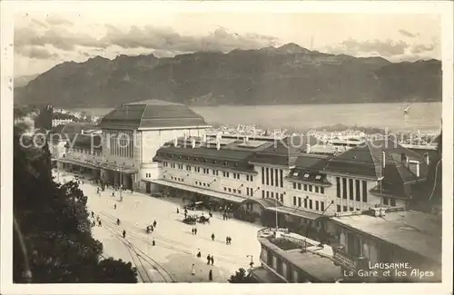 Lausanne VD La Gare et les Alpes Kat. Lausanne