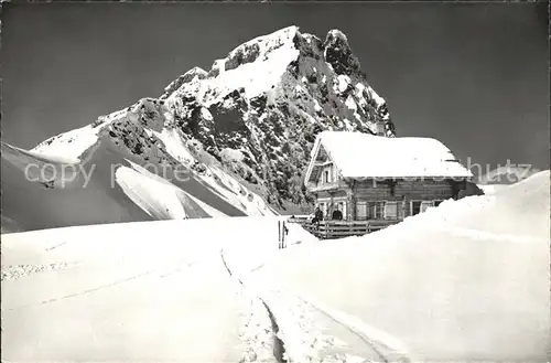 Jochpass Passhuette mit Graustock Kat. Jochpass