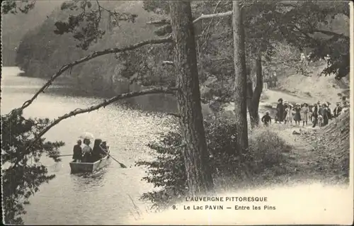 Lac Pavin L'Auvergne Lac Pavin * / Volvic /Arrond. de Riom