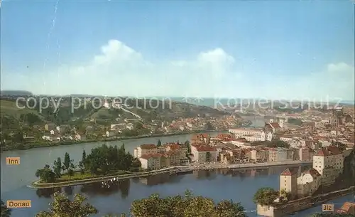 Passau Fliegeraufnahme Dreifluessestadt Donau Inn und Ilz Kat. Passau