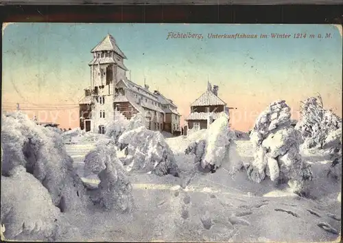 Oberwiesenthal Erzgebirge Fichtelberg Unterkunftshaus Aussichtsturm im Winter Kat. Oberwiesenthal