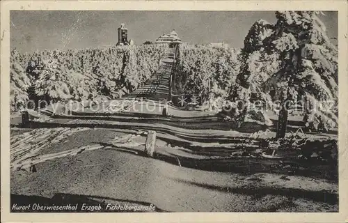 Oberwiesenthal Erzgebirge Fichtelbergstrasse mit Unterkunftshaus Kat. Oberwiesenthal