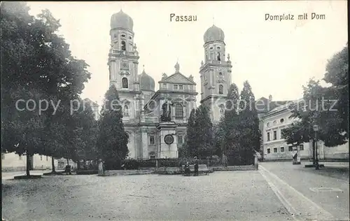 Passau Domplatz mit Dom Kat. Passau