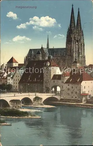 Regensburg Steinerne Bruecke mit Dom / Regensburg /Regensburg LKR
