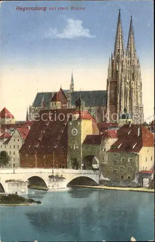 Regensburg Steinerne Bruecke mit Dom / Regensburg /Regensburg LKR