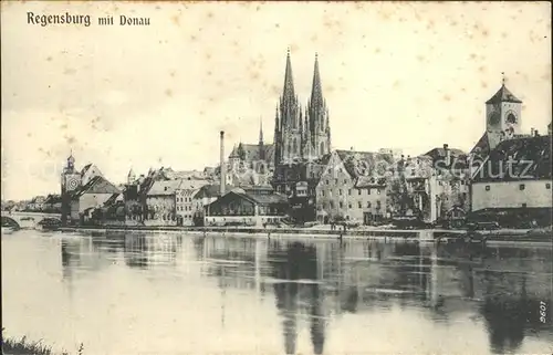 Regensburg Teilansicht mit Dom / Regensburg /Regensburg LKR
