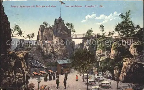 Jonsdorf Aussichtsfelsen mit Bruecke auf dem Nonnenfelsen Kat. Kurort Jonsdorf