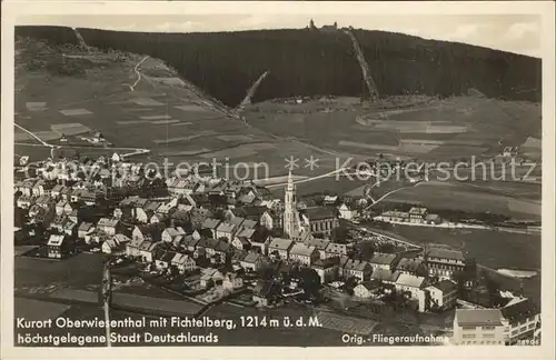 Oberwiesenthal Erzgebirge mit Fichtelberg Fliegeraufnahme Kat. Oberwiesenthal