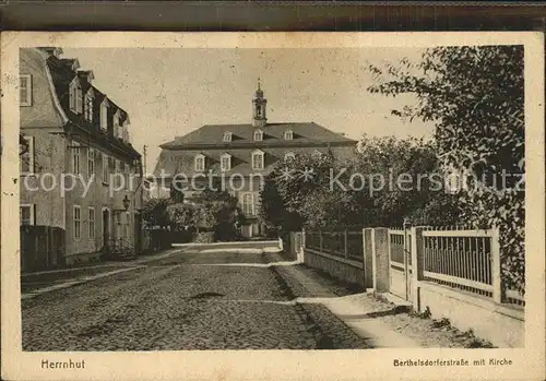 Herrnhut Berthelsdorferstrasse mit Kirche Kat. Herrnhut