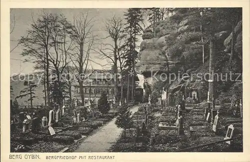 Oybin Bergfriedhof mit Restaurant Berg Oybin Zittauer Gebirge Kat. Kurort Oybin