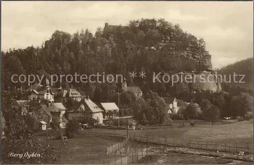 Oybin Teilansicht mit Kirche und Berg Oybin Trinks Postkarte Kat. Kurort Oybin