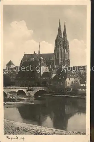 Regensburg Steinerne Bruecke Dom St Peter / Regensburg /Regensburg LKR