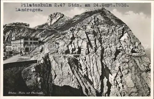 Pilatus Kulm Berghotel mit Oberhaupt Gipfelkreuz Kat. Pilatus Kulm