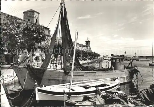 La Ciotat Fischerboote am Quai Kat. La Ciotat