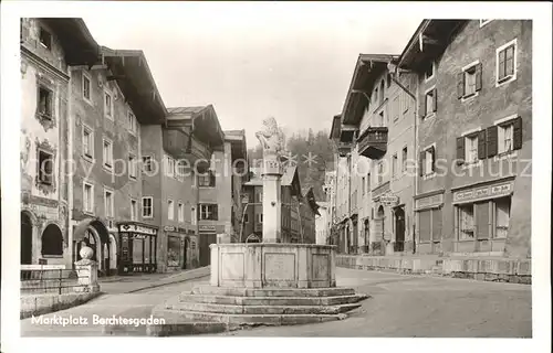 Berchtesgaden Marktplatz mit Brunnen Kat. Berchtesgaden