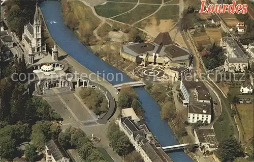 Lourdes Hautes Pyrenees Les Sanctuaires Vue aerienne Kat. Lourdes