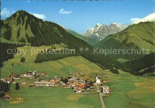 Berwang Tirol mit Zugspitze Kat. Berwang