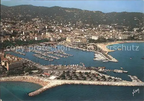 Cannes Alpes Maritimes Port Cote d Azur vue aerienne Kat. Cannes