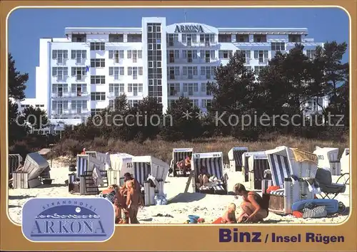 Binz Ruegen Strand mit Hotel Arkona Kat. Binz