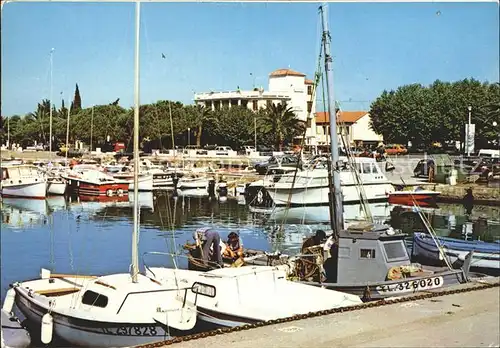 La Londe les Maures Port de Miramar Bateaux Kat. La Londe les Maures