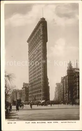 New York City Flat Iron Building / New York /
