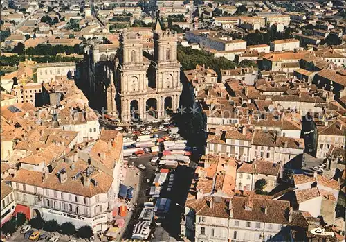 Auch Gers Fliegeraufnahme mit Cathedrale Kat. Auch