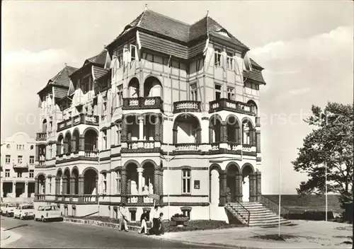 Kuehlungsborn Ostseebad FDGB Erholungsheim Schloss am Meer Kat. Kuehlungsborn