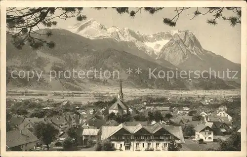 Garmisch Partenkirchen mit Zugspitze Kat. Garmisch Partenkirchen