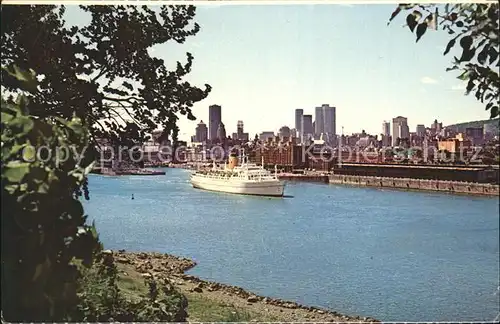 Montreal Quebec Harbour and Skyline Kat. Montreal