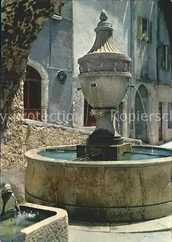 Saint Paul de Vence Alte Brunnen  Kat. La Colle sur Loup