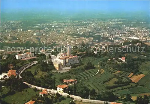Vicenza Monte Berico Basilica e Piazzale della Vittoria Basilika Fliegeraufnahme Kat. Vicenza