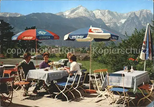 Garmisch Partenkirchen Gasthaus Schuetzenhaus Terrasse Zugspitzmassiv Wettersteingebirge Kat. Garmisch Partenkirchen