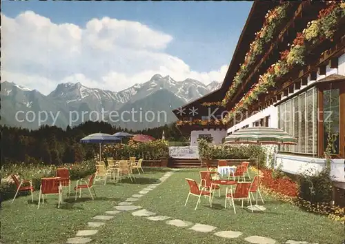 Sonthofen Oberallgaeu Kurhotel Sporthotel Allgaeuer Berghof Gartenterrasse Alpenblick Kat. Sonthofen